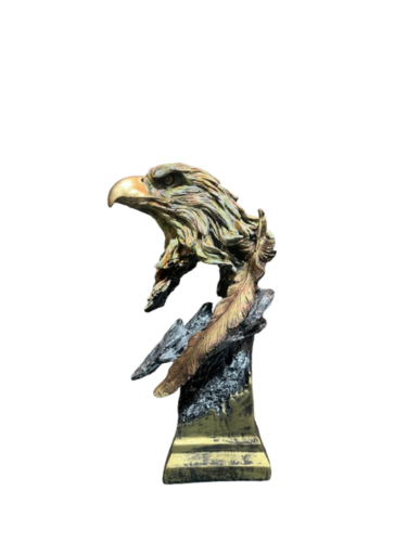 Majestic Eagle Head Sculpture - Image 2